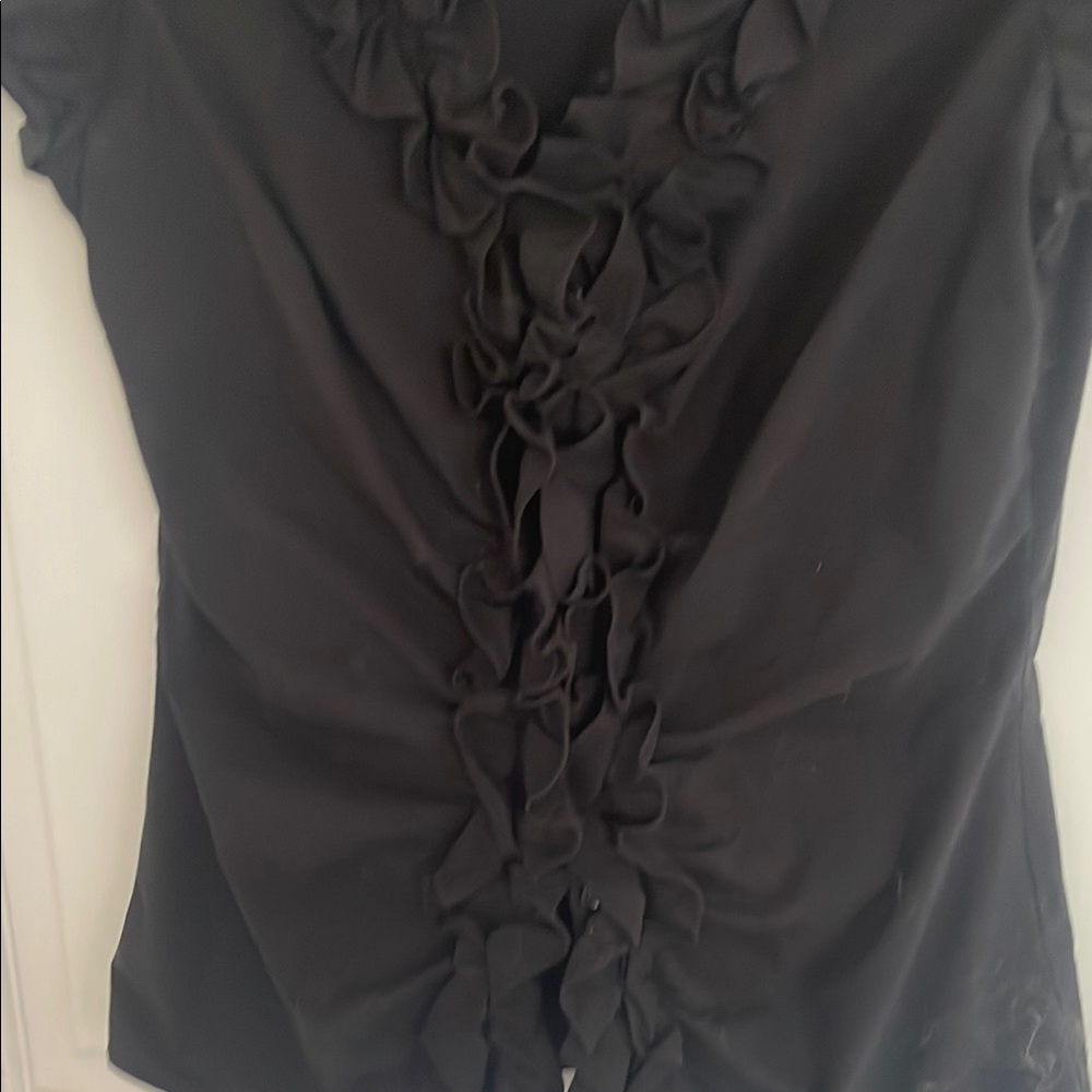 LOFT Women's Black Ruffled Top - Picture 4 of 5